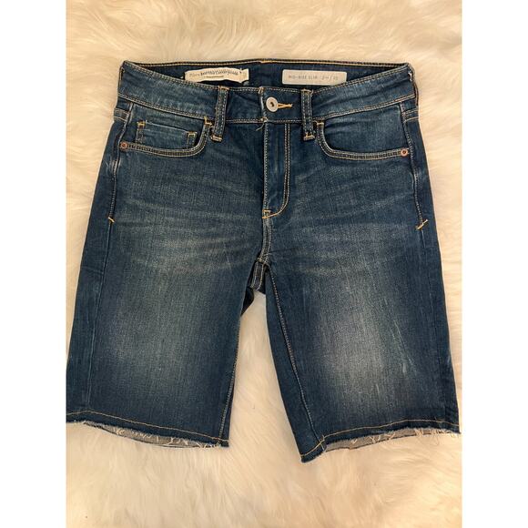 NEW Anthropologie Pilcro Cut-Off Mid Rise Denim Slim Shorts Dark Wash Size 25 - Picture 1 of 7